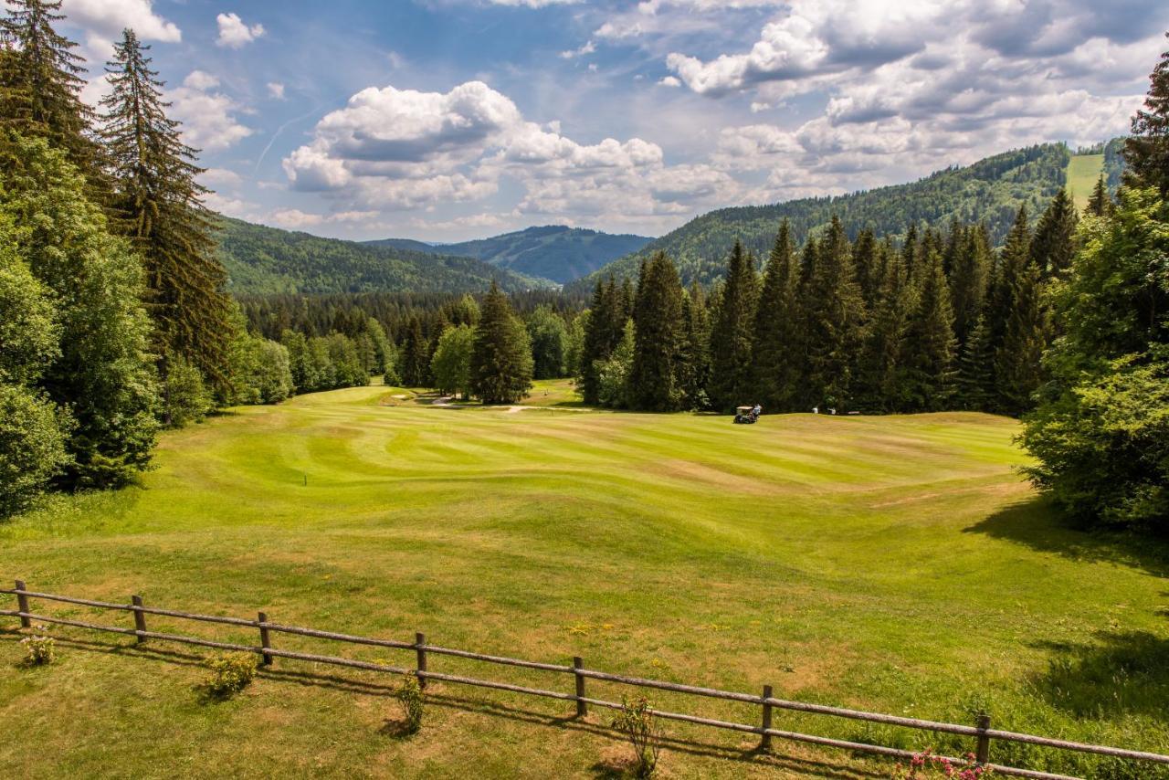 Dependence Hotela Stupka - Golf Тале Екстер'єр фото